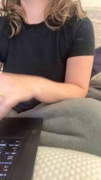 WhiteBubs webcam model stream image