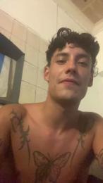 hotlau webcam cam4 model stream image