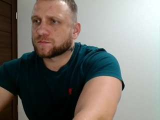 b-l-o-n-d webcam model stream image