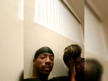 SavvyAndKay webcam model stream image