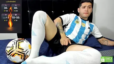 Noha_white webcam model stream image