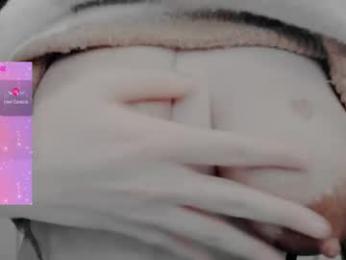 polly_wow webcam model stream image