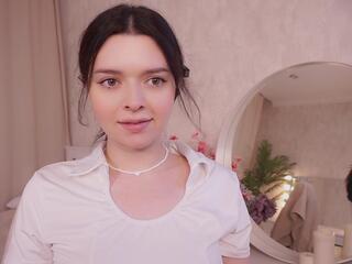 Thea Drewett webcam model stream image