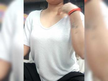 Dollmeenu webcam bongacams model stream image