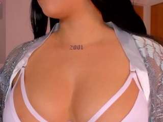 bonniiiee webcam model stream image