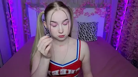 LilyStarlight webcam model stream image