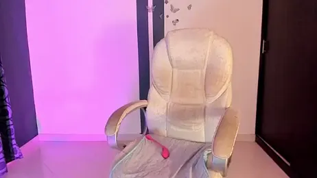 CandyLatinHott webcam model stream image