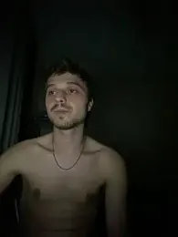 oguuxum webcam model stream image