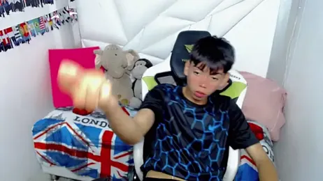Liarr_ webcam model stream image