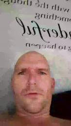 Nowcomeon webcam model stream image