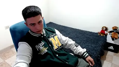 santii_ss webcam model stream image