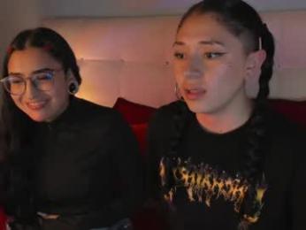 zowi_hottiee webcam model stream image