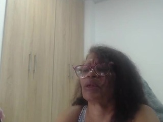 bustyxmilf webcam model stream image