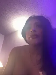 canela_10 webcam stripchat model stream image