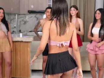 petites_perles webcam chaturbate model stream image