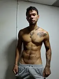 Niick01_ webcam model stream image