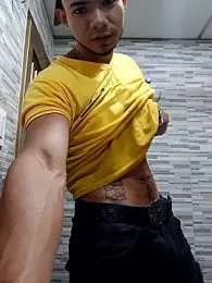 Niick01_ webcam model stream image