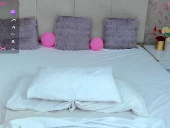 MatureVivian webcam model stream image