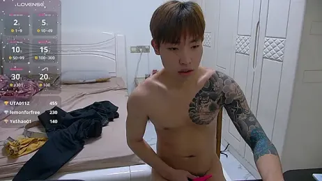 Similu-001 webcam stripchat model stream image