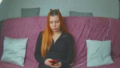 EllaNuar webcam model stream image