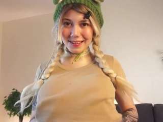 elvinaclagg webcam model stream image