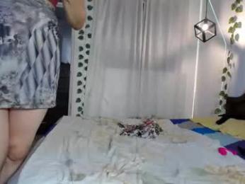 ivonne__hot webcam model stream image