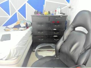 Troy Stonee webcam model stream image