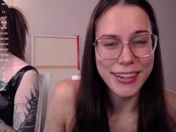 avelyssa webcam model stream image