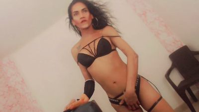 party_kendra1 webcam model stream image