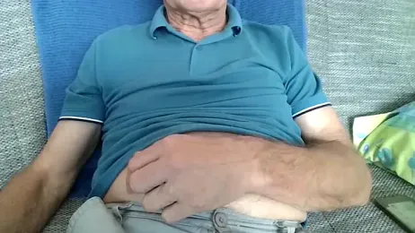 velikifant7 webcam model stream image