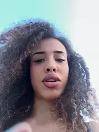 __KAMI_Off_ webcam model stream image