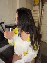 YourPlayfulCouple webcam model stream image