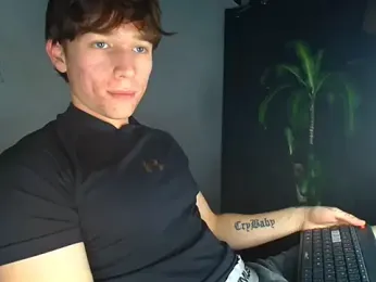 Logan_sixxer webcam model stream image