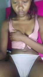 Vannyah2 webcam model stream image