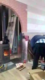 nakedworkbear2 webcam model stream image