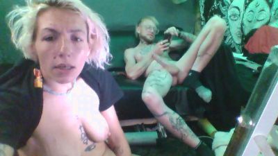 Deeztitties69 webcam model stream image