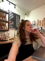 cinnabon_ webcam model stream image