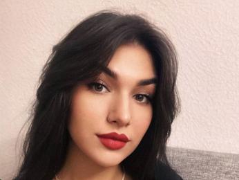 MonicaVii webcam model stream image