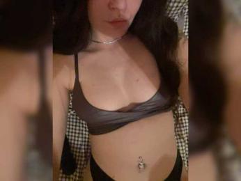 sexy_doll webcam model stream image