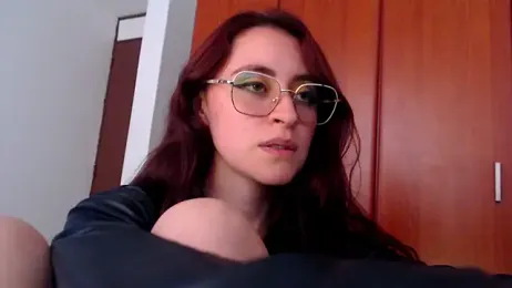 Juls_winter_ webcam model stream image