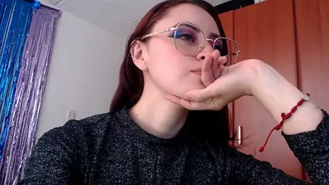 Juls_winter_ webcam model stream image