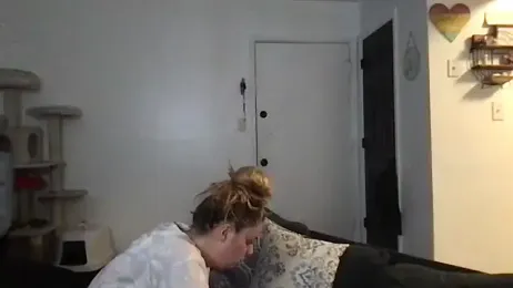 HighOffCandy webcam model stream image