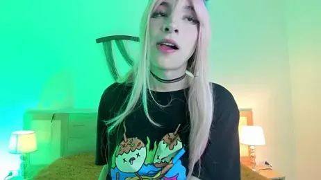 Damiian20_ webcam model stream image