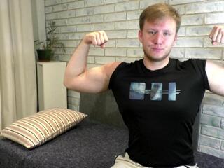 Pirrer House webcam model stream image