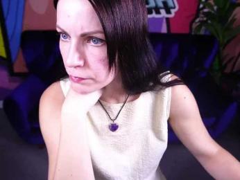 SofieMoon webcam bongacams model stream image