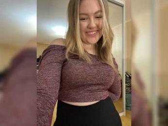 SunshineEmma webcam model stream image