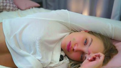 DominoDarnell webcam model stream image