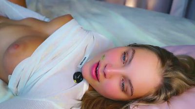 DominoDarnell webcam model stream image