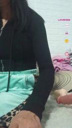 aledina78 webcam model stream image