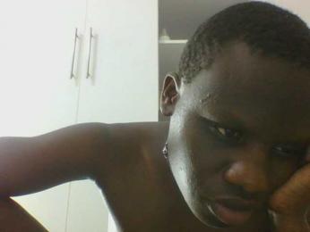 Petitegoddess webcam model stream image